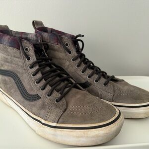 Vans Gray High-Top Sneakers Scotchgard 3M Women’s Size 9